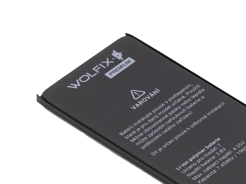 Proces výměny baterie u iPhonu 7 v servisu Praha 5